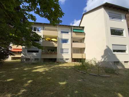 Blick zum Balkon (grün) - Etagenwohnung in 91054 Erlangen mit 68m² kaufen