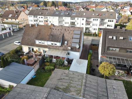 Blick auf das DH - Zweifamilienhaus in 91077 Neunkirchen mit 117m² kaufen