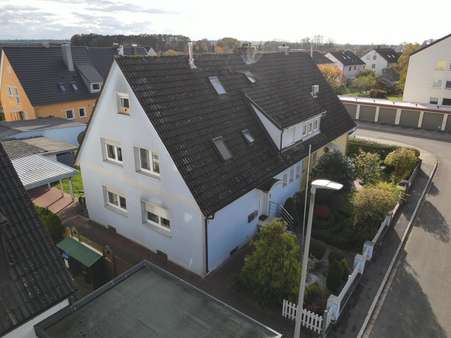 Westgiebel - Zweifamilienhaus in 91077 Neunkirchen mit 117m² kaufen