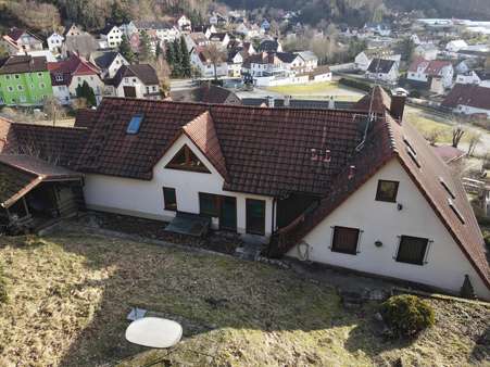Hausansicht hinten - Mehrfamilienhaus in 91327 Gößweinstein mit 286m² kaufen