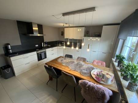 Wohnküche EG - Zweifamilienhaus in 91099 Poxdorf mit 248m² kaufen