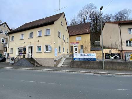 Hausansicht - Mehrfamilienhaus in 91332 Heiligenstadt mit 157m² kaufen