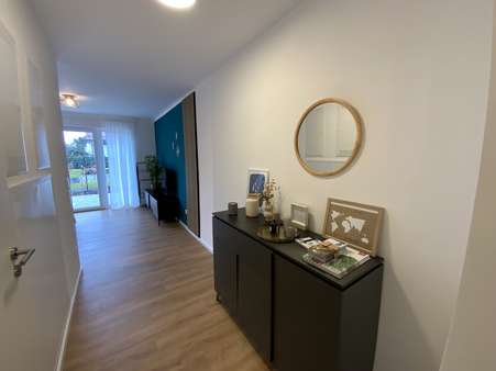 Flur - Erdgeschosswohnung in 91320 Ebermannstadt mit 61m² kaufen