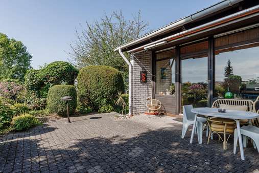 Terrasse - Einfamilienhaus in 91301 Forchheim mit 127m² kaufen