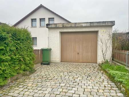 Garage - Doppelhaushälfte in 91785 Pleinfeld mit 85m² kaufen