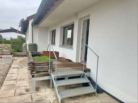 Terrasse - Doppelhaushälfte in 91785 Pleinfeld mit 85m² kaufen