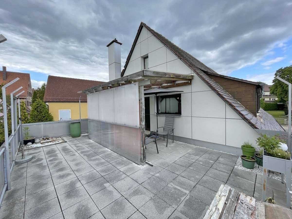 Dachterrasse Dachterrasse - Zweifamilienhaus in 91183 Abenberg mit 180m² kaufen