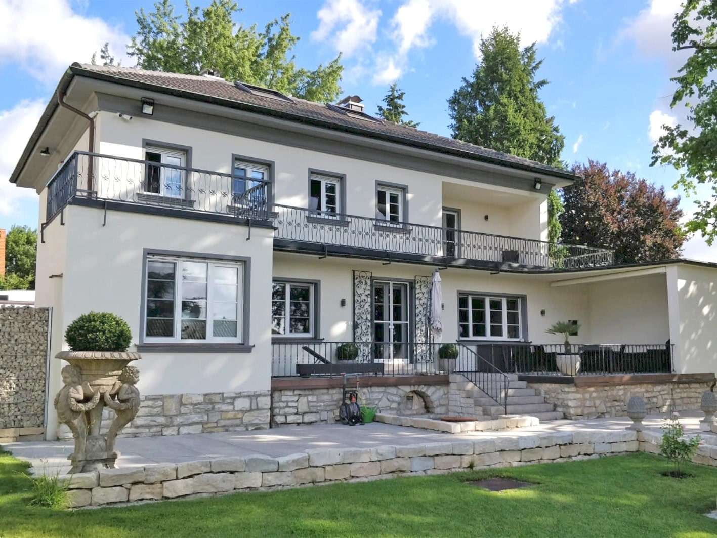 Außenansicht - Einfamilienhaus in 91126 Schwabach mit 273m² kaufen