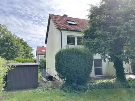 Außenansicht - Reiheneckhaus in 91126 Schwabach mit 105m² kaufen