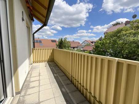 Balkon - Doppelhaushälfte in 90530 Wendelstein mit 122m² kaufen