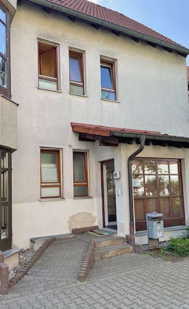Außenansicht Eingang Außenansicht Eingang - Büro in 91161 Hilpoltstein mit 133m² mieten