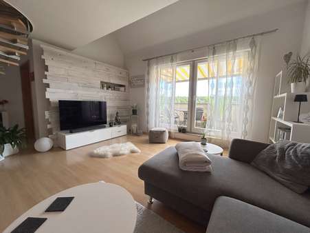 Wohnzimmer Wohnzimmer - Maisonette-Wohnung in 91126 Schwabach mit 124m² kaufen