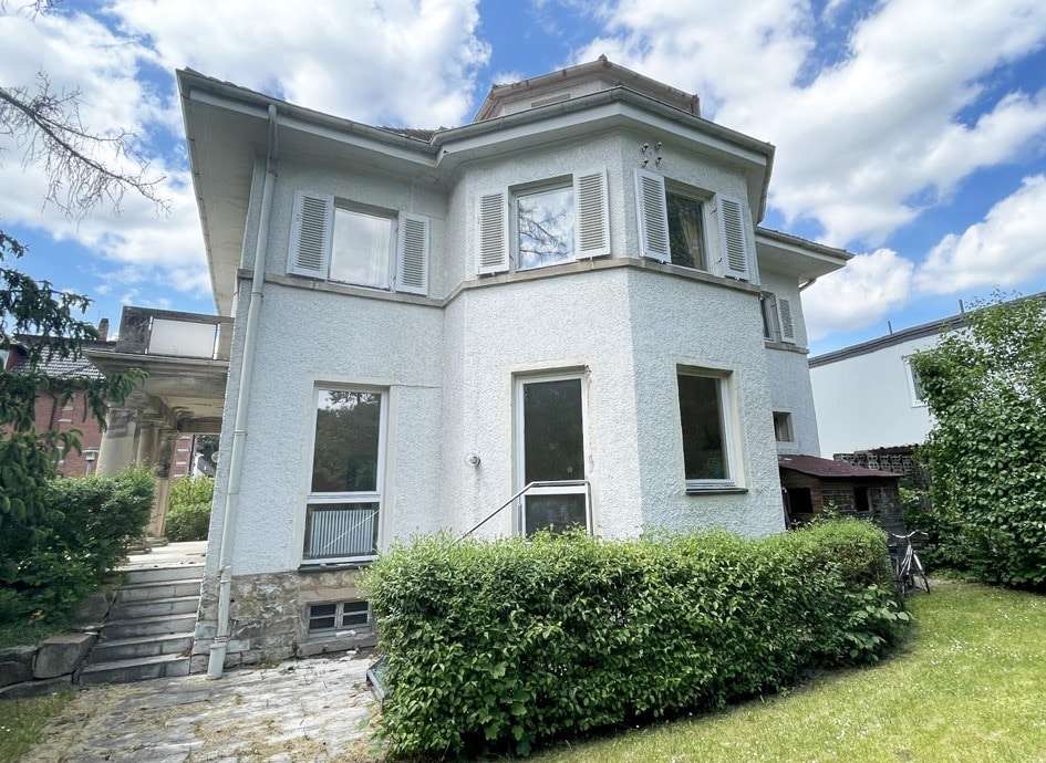 Außenansicht Außenansicht - Villa in 91781 Weißenburg mit 329m² kaufen