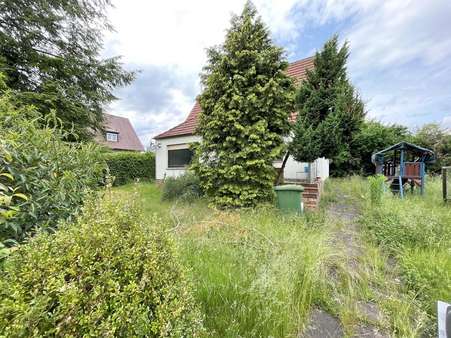 Außenansicht Außenansicht - Grundstück in 91126 Schwabach mit 636m² kaufen