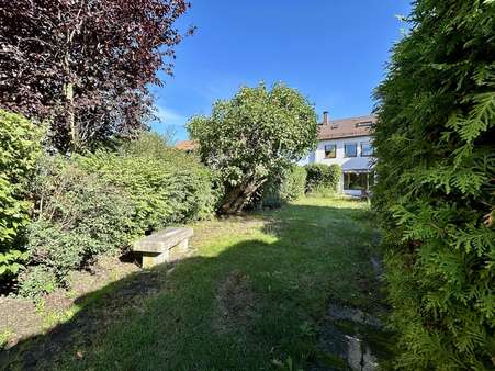 Garten Garten - Reihenmittelhaus in 90451 Nürnberg mit 120m² kaufen