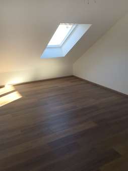 Wohnzimmer Wohnzimmer - Mehrfamilienhaus in 90522 Oberasbach mit 823m² kaufen