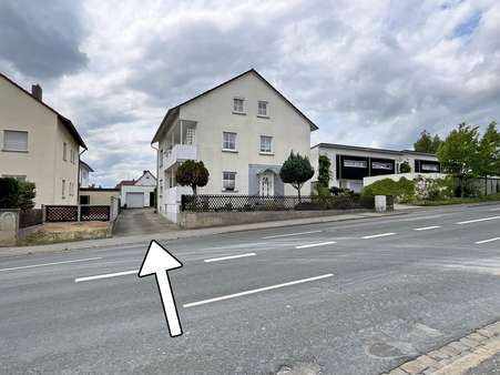 Zufahrt Zufahrt - Grundstück in 91126 Schwabach mit 463m² kaufen