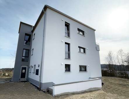 Außenansicht Nordwesten - Etagenwohnung in 91807 Solnhofen mit 81m² kaufen