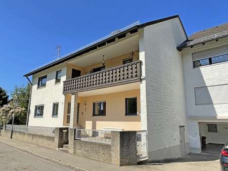 Außenansicht - Zweifamilienhaus in 91757 Treuchtlingen mit 235m² kaufen