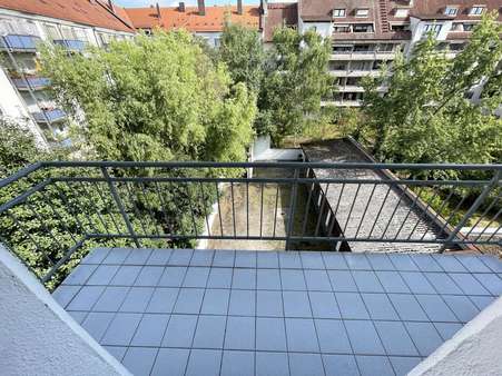 Ausblick Balkon Ausblick Balkon - Etagenwohnung in 90461 Nürnberg mit 59m² kaufen
