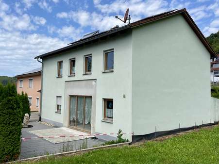 Terassenansicht - Einfamilienhaus in 85125 Kinding mit 139m² kaufen