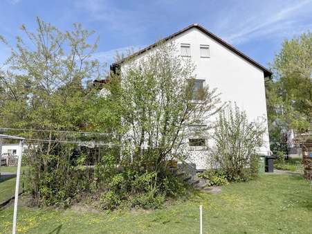 Rückansicht - Zweifamilienhaus in 90530 Wendelstein mit 134m² kaufen