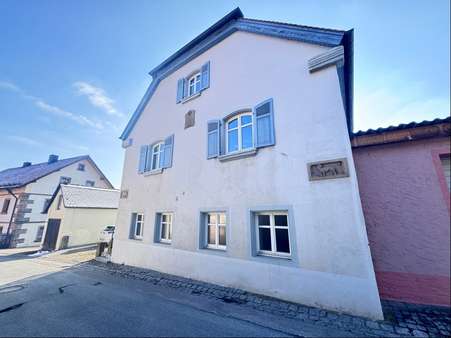Hausansicht - Einfamilienhaus in 91580 Petersaurach mit 90m² kaufen