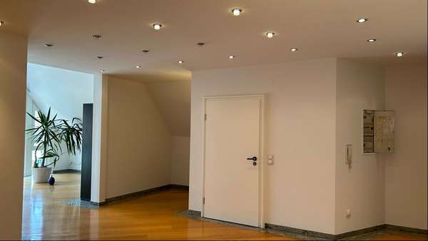 Eingangsbereich - Etagenwohnung in 91555 Feuchtwangen mit 115m² mieten