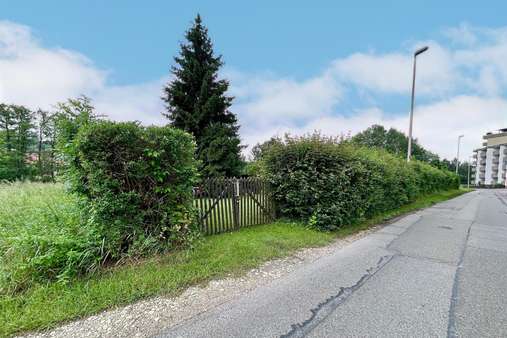 Garteneingang Garteneingang - Grundstück in 91522 Ansbach mit 996m² kaufen