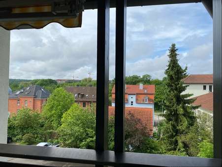 Ausblick vom Balkon - Maisonette-Wohnung in 91522 Ansbach mit 93m² kaufen