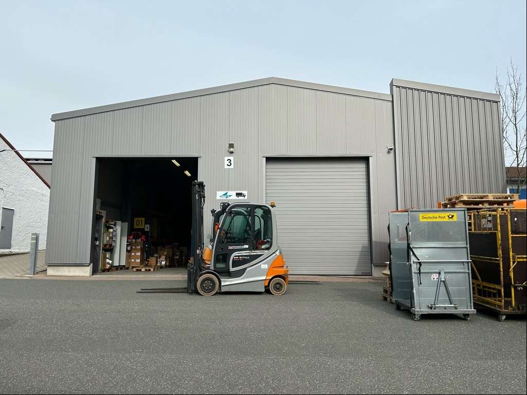 Außenansicht - Halle in 91522 Ansbach mit 450m² mieten