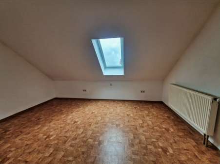 Schlafzimmer  - Dachgeschosswohnung in 91586 Lichtenau mit 51m² kaufen