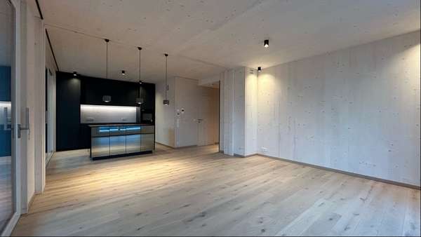 Wohn- Essbereich mit Küche - Penthouse-Wohnung in 91550 Dinkelsbühl mit 107m² mieten