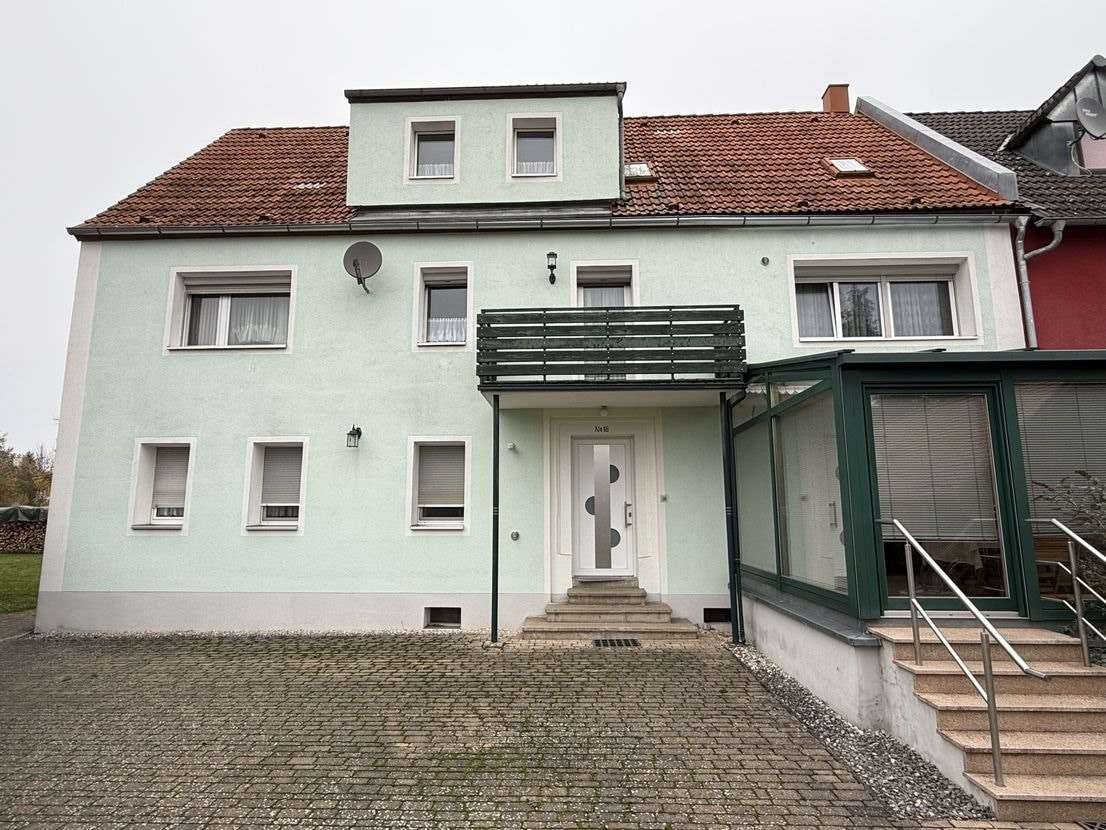 Rückansicht Rückansicht - Zweifamilienhaus in 91732 Merkendorf mit 240m² kaufen