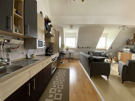 offen gestalteter Wohn-, Ess-, Kochbereich offen gestalteter Wohn-, Ess-, Kochbereich - Galerie in 91729 Haundorf mit 60m² kaufen