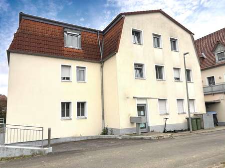 Außenansicht - Etagenwohnung in 96114 Hirschaid mit 59m² kaufen