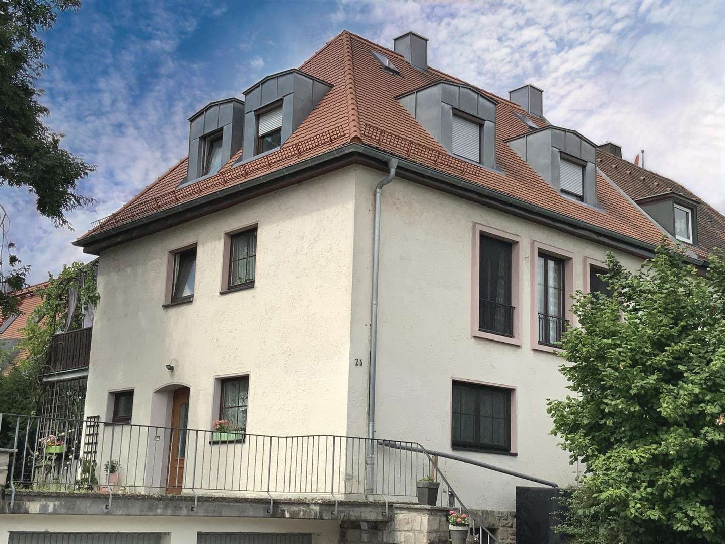 Straßenansicht Straßenansicht - Zweifamilienhaus in 96049 Bamberg mit 226m² kaufen