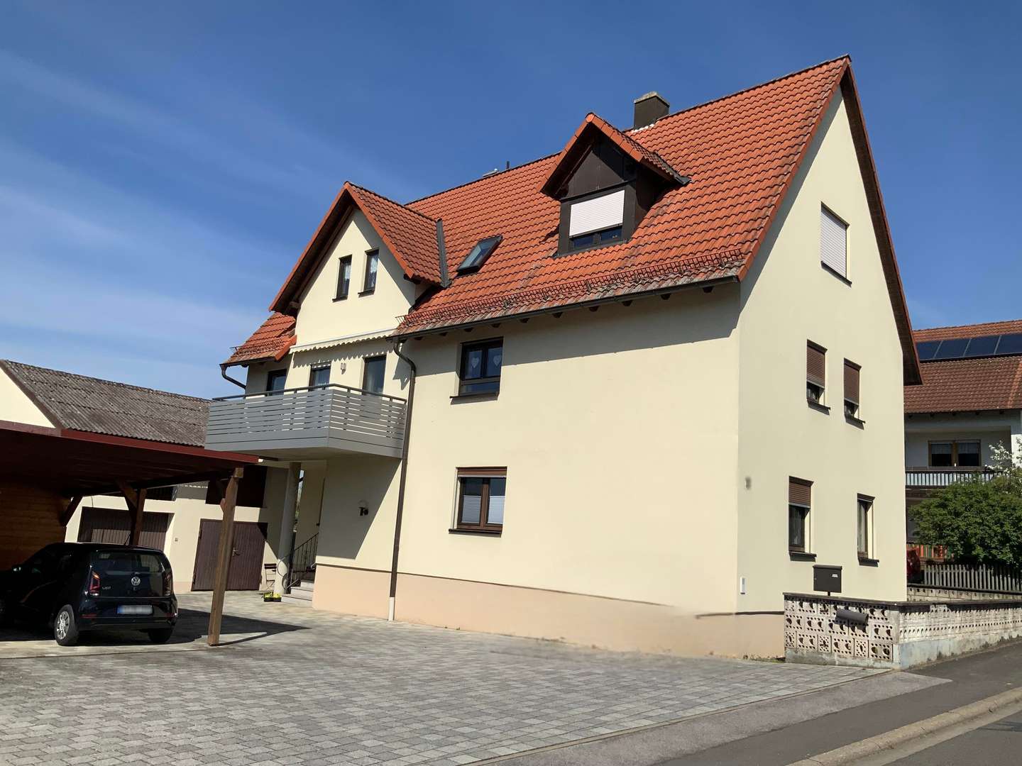 Außenansicht Außenansicht - Zweifamilienhaus in 96149 Breitengüßbach mit 222m² kaufen