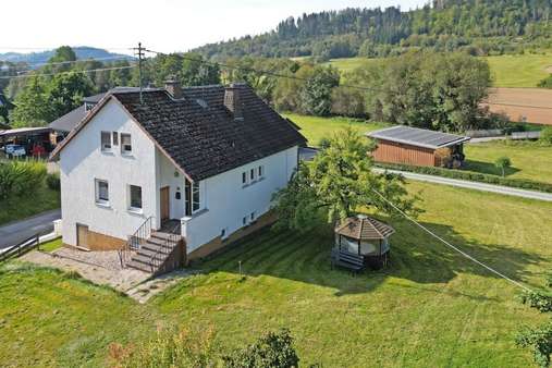 Luftbild - Einfamilienhaus in 96332 Pressig mit 140m² kaufen