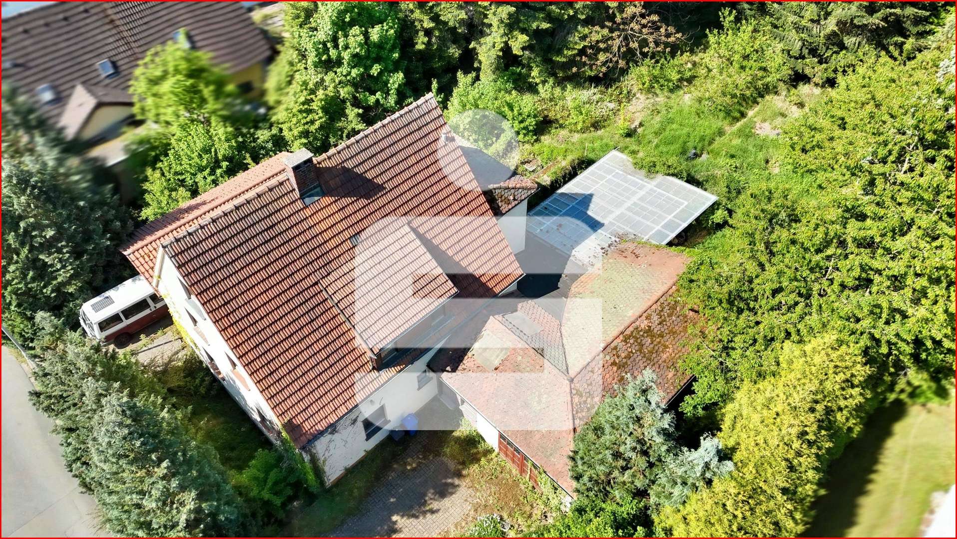 Luftbild Luftbild - Zweifamilienhaus in 95364 Ludwigschorgast mit 190m² kaufen