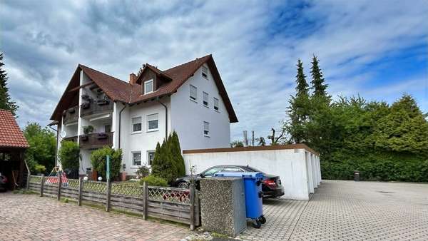 Außen Außen - Maisonette-Wohnung in 95339 Neuenmarkt mit 78m² kaufen