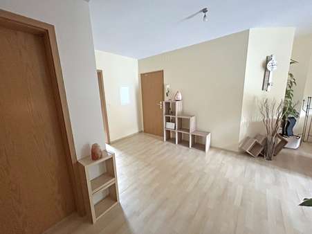Eingangsbereich Eingangsbereich - Maisonette-Wohnung in 95339 Neuenmarkt mit 78m² kaufen