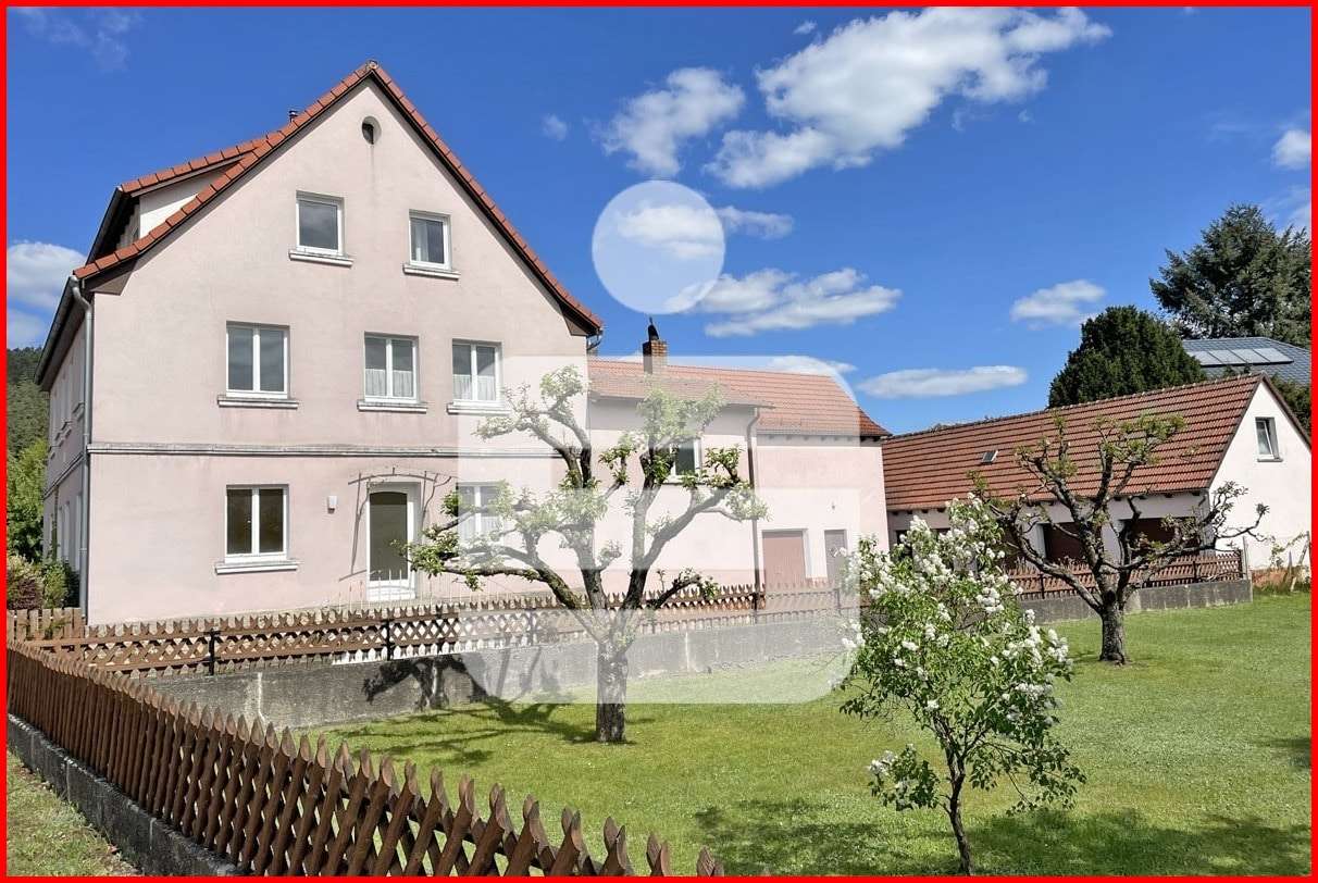 Haus mit Garten Haus mit Garten - Mehrfamilienhaus in 96317 Kronach mit 302m² kaufen