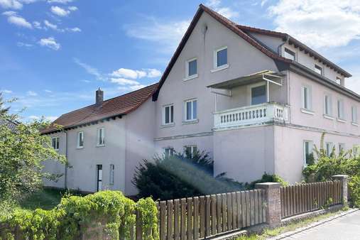 Straßenansicht Straßenansicht - Mehrfamilienhaus in 96317 Kronach mit 302m² kaufen