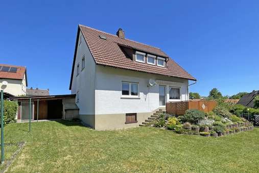 Gartenansicht - Einfamilienhaus in 96342 Stockheim mit 125m² kaufen