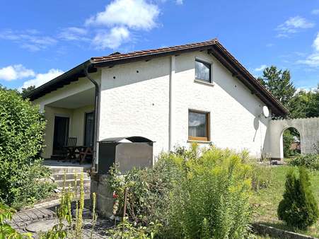 Außen Außen - Einfamilienhaus in 95336 Mainleus mit 139m² kaufen