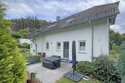 Terrassenansicht Terrassenansicht - Einfamilienhaus in 96355 Tettau mit 226m² kaufen