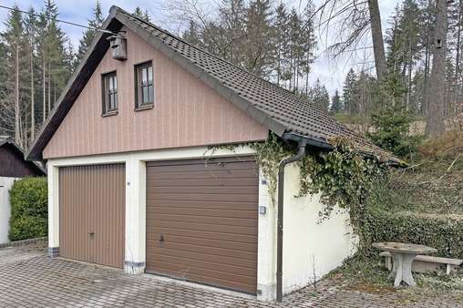 Garage - Doppelhaushälfte in 96355 Tettau mit 125m² kaufen