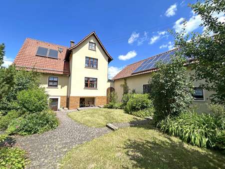 Außen, rück - Einfamilienhaus in 95365 Rugendorf mit 139m² kaufen