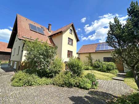 Außen, rück - Einfamilienhaus in 95365 Rugendorf mit 139m² kaufen